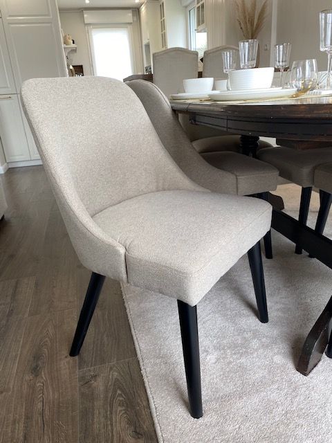 Gizza dining online chairs