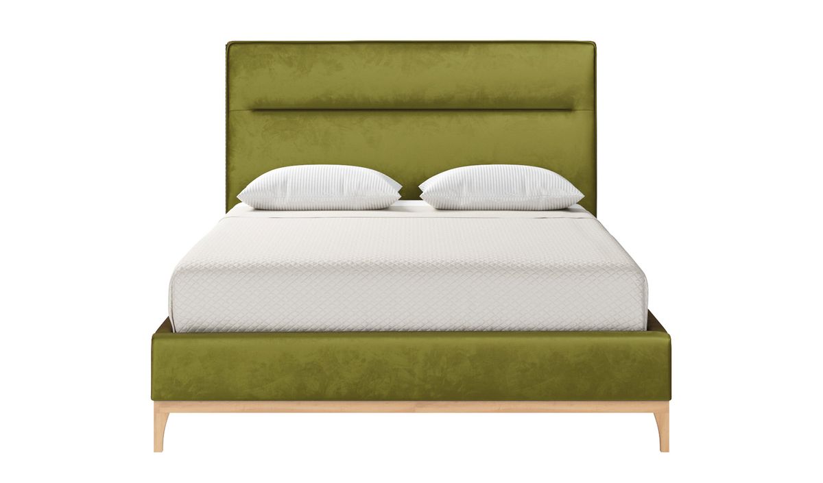 King size headboard store on queen bed