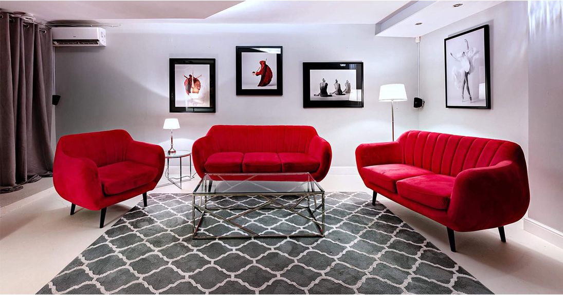 Sofas for simple, minimalist rooms