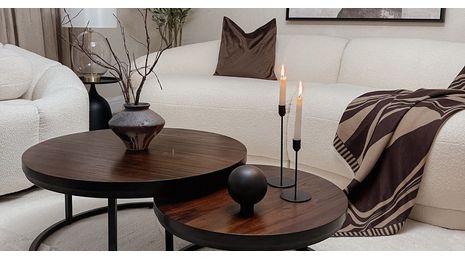 Coffee Table in the Living Room – How to Match It with the Rest of the Décor?