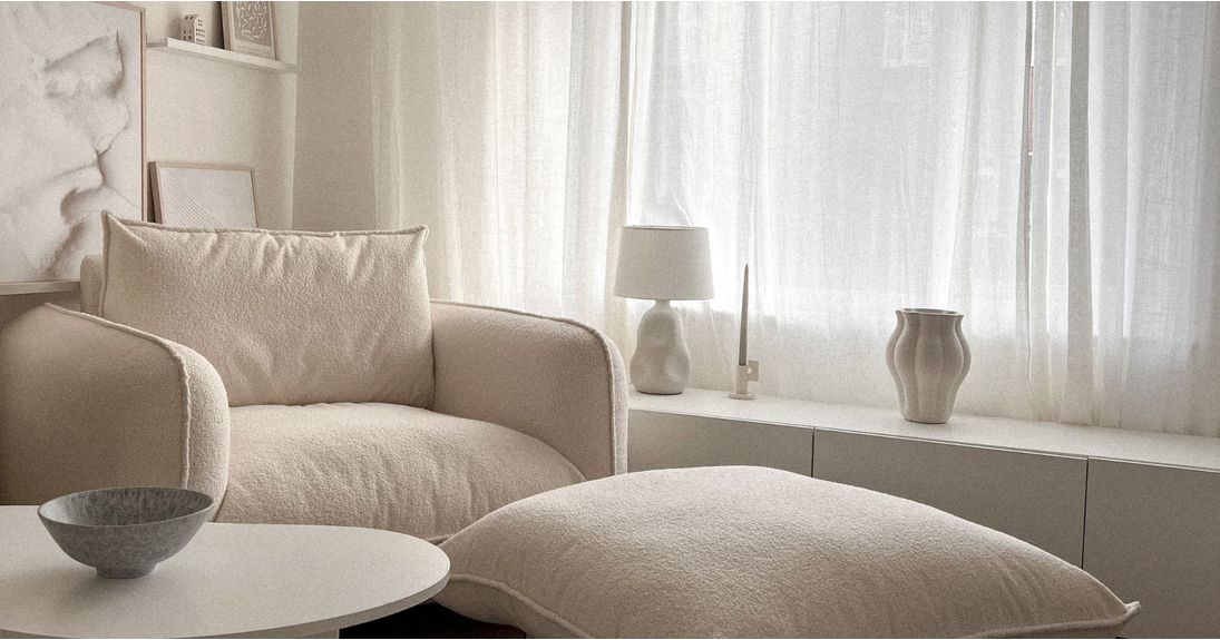 Making the Most of a Window Seat: Cushions, Fabrics and Style Tips